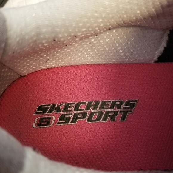 Skechers Women's D Lites 11617 Casual Shoes Sneakers Size 10 See Photos Flaw - Picture 3 of 8